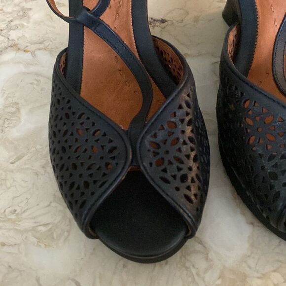 Gentle Souls Leather Peep Toe Wedge Sandals - Picture 8 of 16